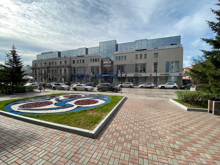 Офис под банк, 280 м²