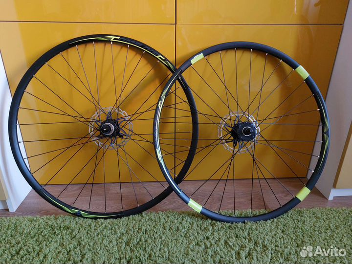 Кроссовый вилсет