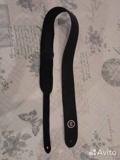 Гитарный ремень кожаный