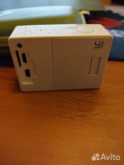 Xiaomi Yi Action Camera Basic Edition экшен-камера