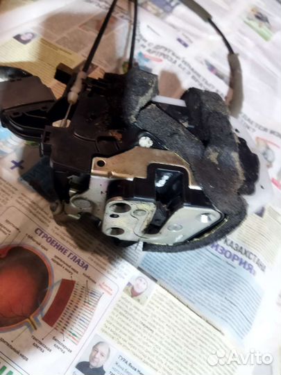 Замок дверной Nissan Juke