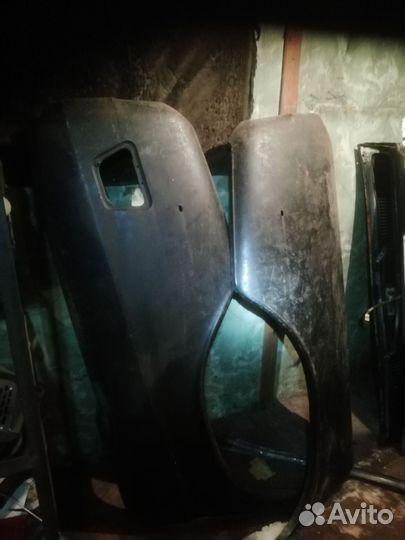 Крылья задние газ 24, 24-10