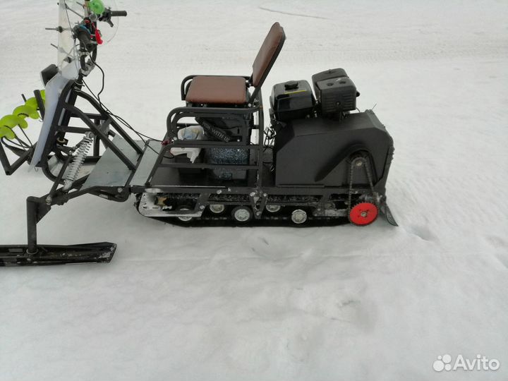Мотобуксировщик бурлак-M2 LRK