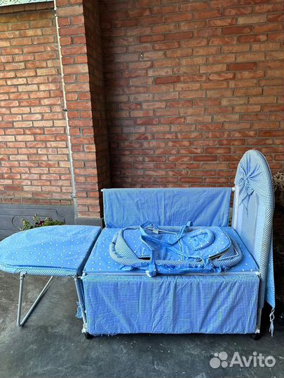 Детская кроватка