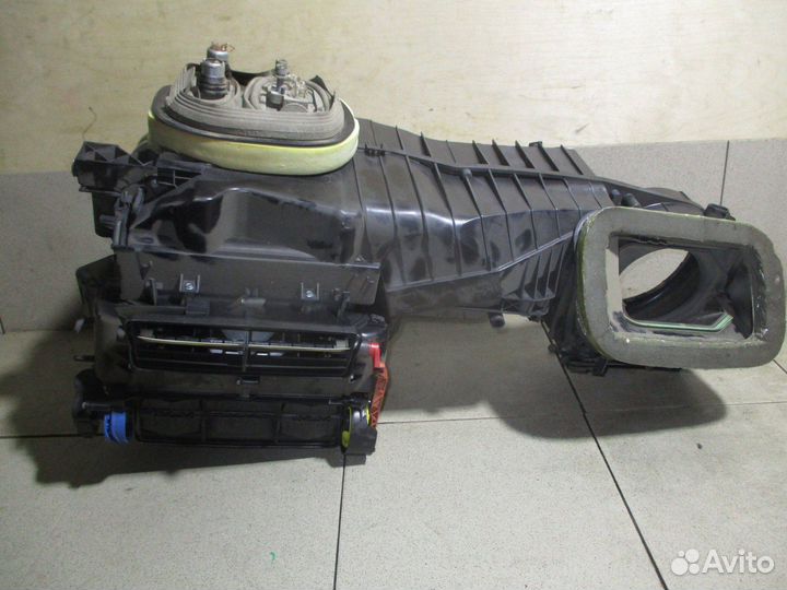 Корпус отопителя VW Jetta 6 (1B)