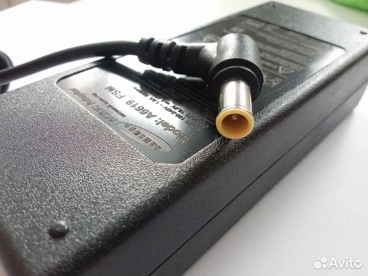 Блок питания Samsung 19V 3.474A 66W A6619-FSM нов
