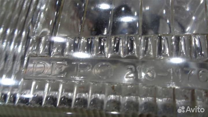 Фара левая Nissan Patrol Y61 1997-2010