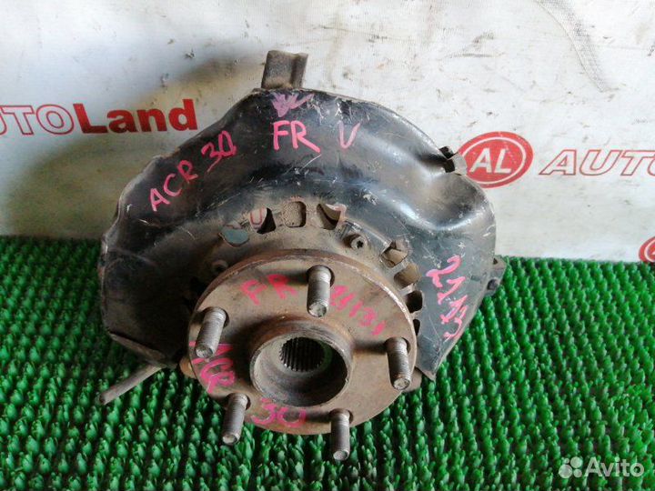 Ступица передняя правая Toyota Estima ACR30