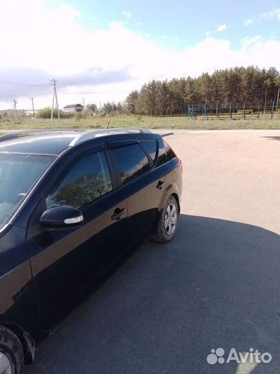 Kia Ceed 1.6 AT, 2010, 126 000 км