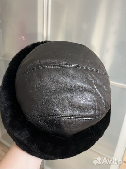 Шапка из мутона женская