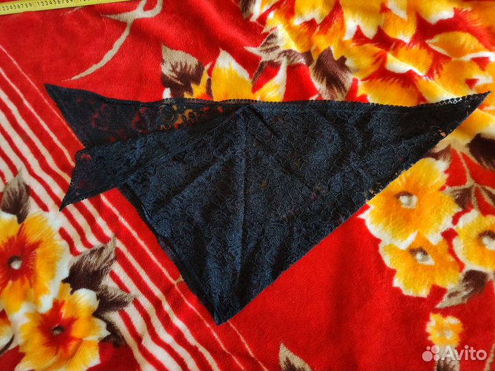 Траурный платок и шарф кружевные