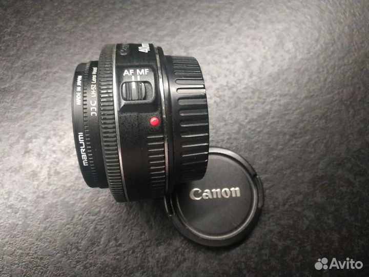 Canon EF 40mm f2.8 + JJC LH-52 Lens Hood + Marumi