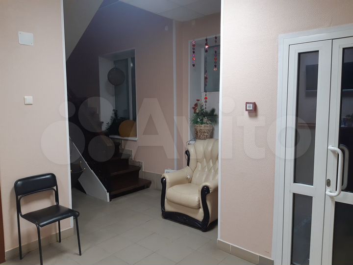 Свободного назначения, 136.4 м²