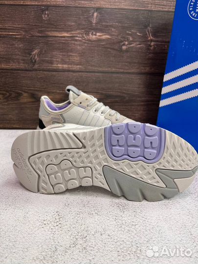 Кроссовки женские Adidas Nite Jogger