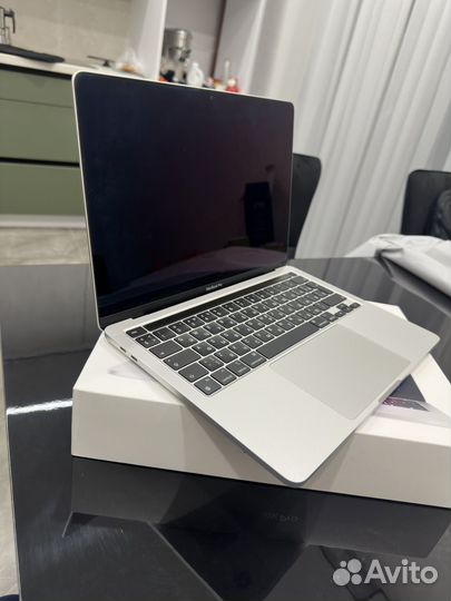 Apple macbook pro 13 2020 m1 8gb 512gb