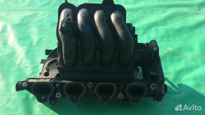 Впускной коллектор Мазда3 bl 2011г. 1,6л акрр