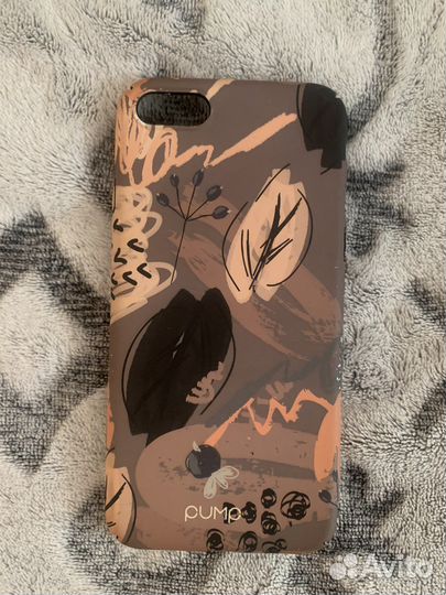 Чехол на iPhone 7
