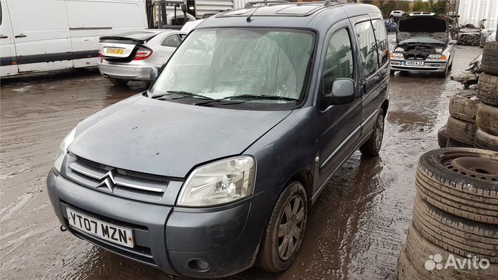 Разбор на запчасти Citroen Berlingo