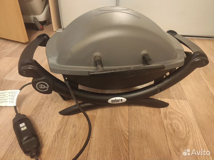 Электрический гриль Weber