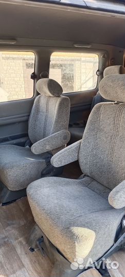 Toyota Town Ace Noah 2.2 AT, 1997, 450 000 км