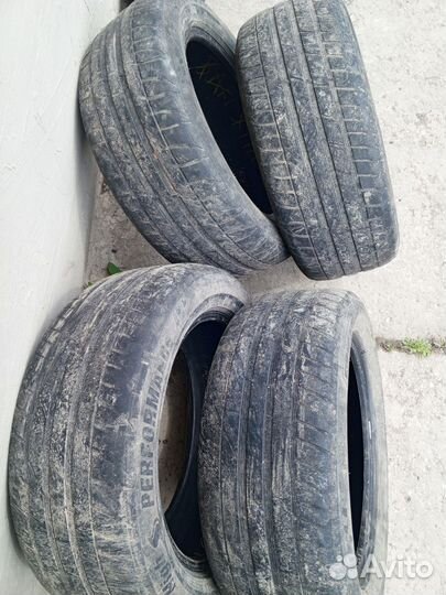 Tigar All Season 215/55 R16 V