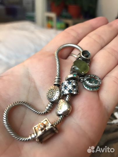 Украшение шарм