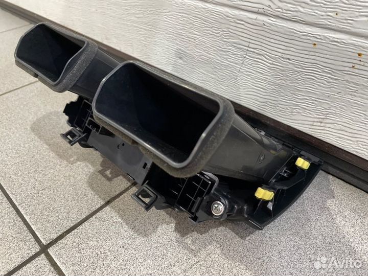 Воздуховод передний Toyota Camry AVV50-1019417