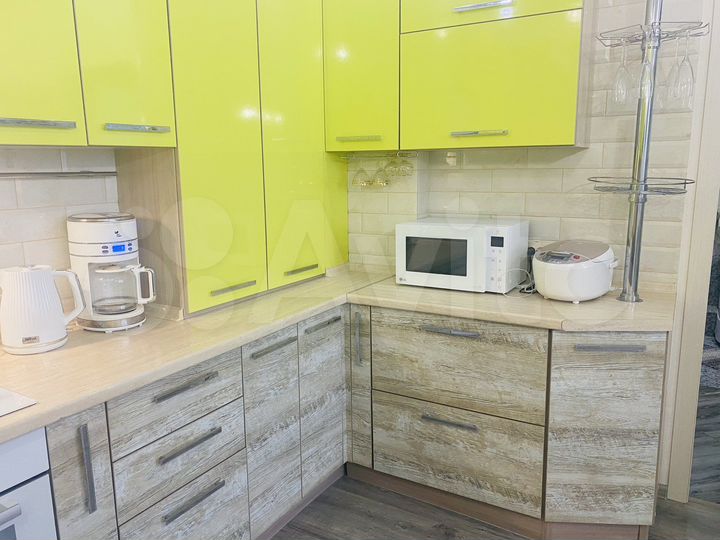 2-к. квартира, 65,5 м², 9/16 эт.