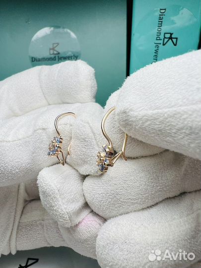 Золотые серьги