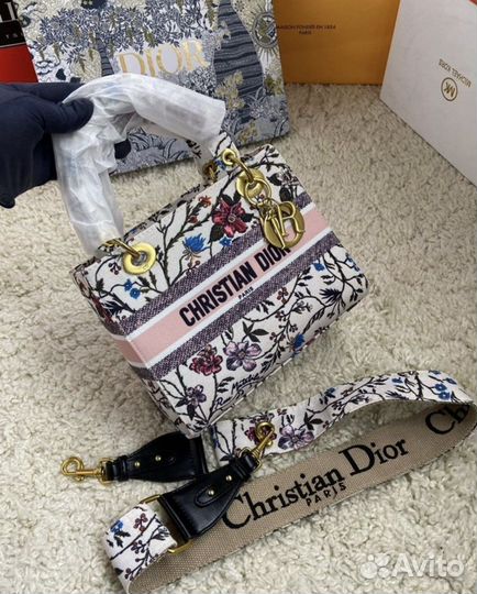 Сумка Christian Dior lady D-lite