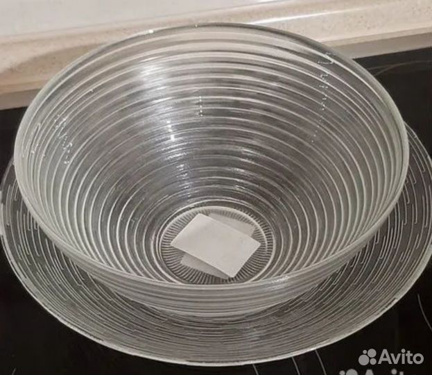 Посуда (салатники,тортница, блюдо)