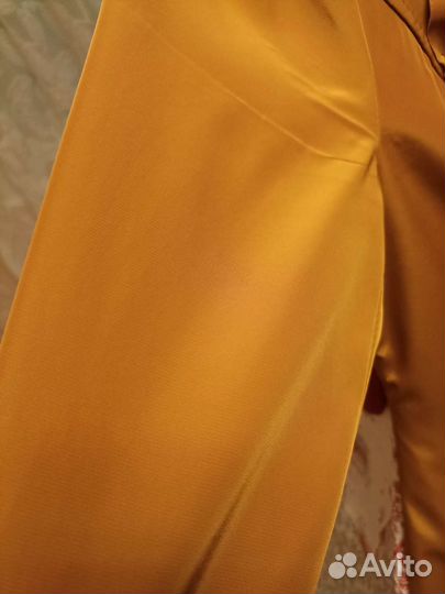 Плащ женский