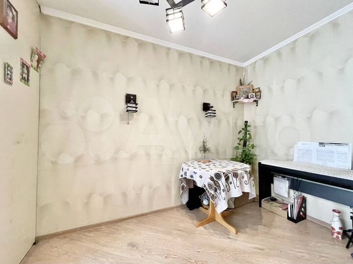 3-к. квартира, 55 м², 2/10 эт.