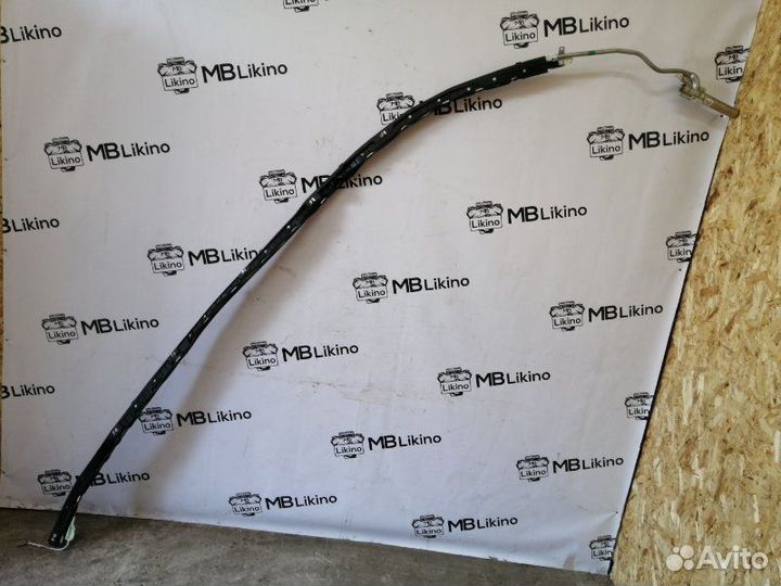 Шторка безопасности правая Mercedes Gl X164