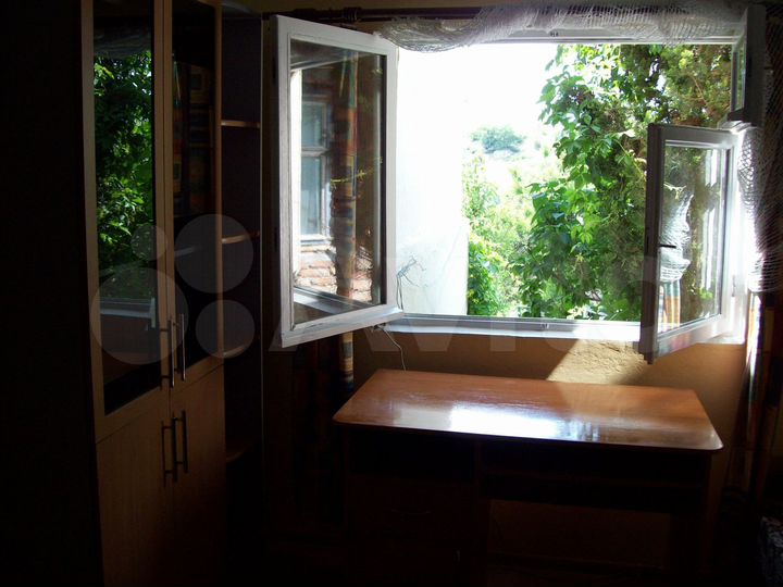 Комната 18 м², 2/2 эт.