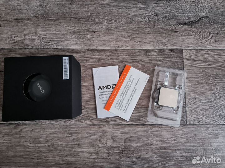 Продам процессор ryzen 5 5600X