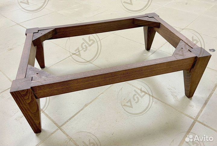 Опора для мебели деревянная