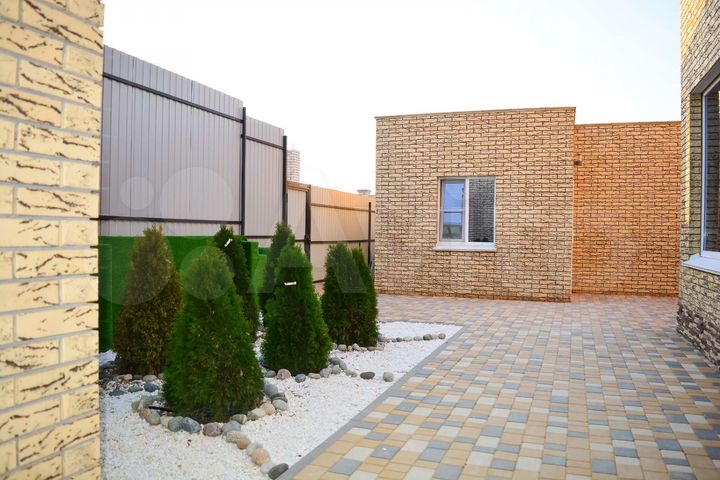 Коттедж 175 м² на участке 8 сот.