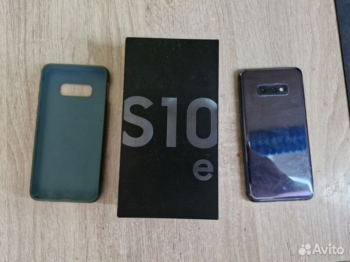 Samsung Galaxy S10, 6/128 ГБ