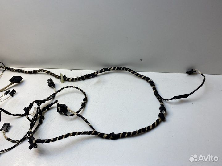 Проводка двери багажника Vw Tiguan 2007-2016