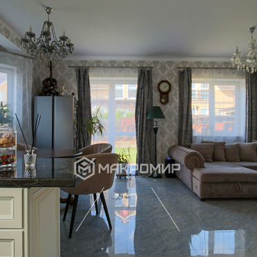 Таунхаус 128 м² на участке 3 сот.
