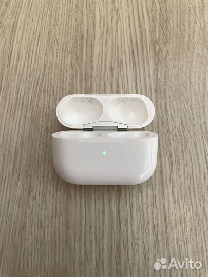 Кейс Apple AirPods Pro (Оригинал)