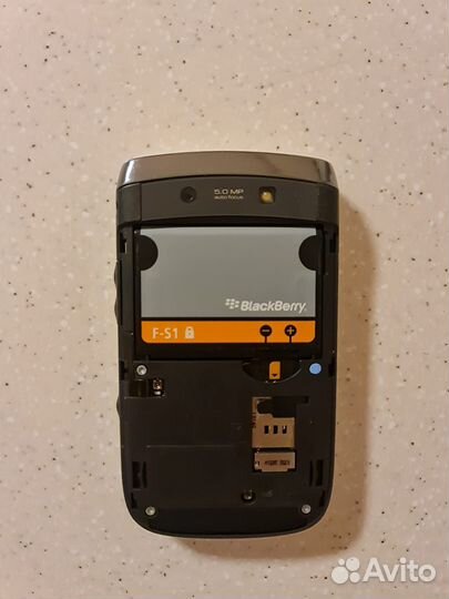 BlackBerry Torch 9800, 4 ГБ