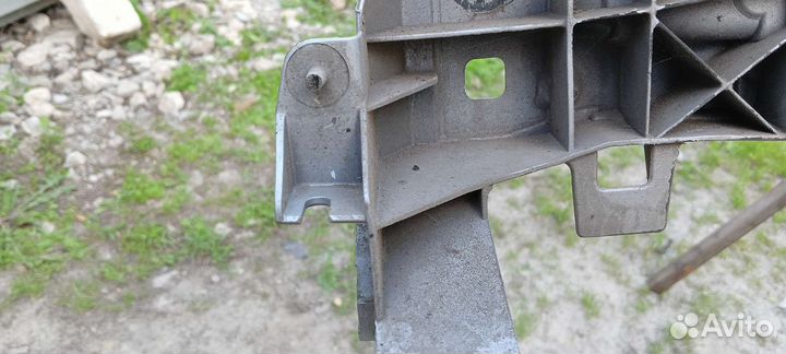 Панель передняя Ford Focus C-MAX