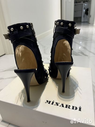 Ботильоны минарди