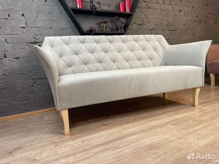 Диван для кафе