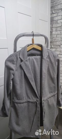 Брючный костюм женский 42 44