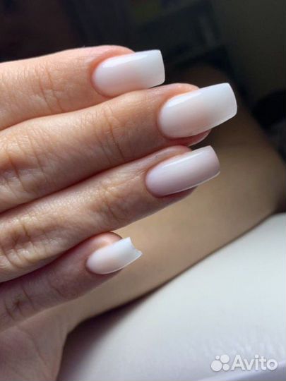 Наращивание и коррекция ногтей