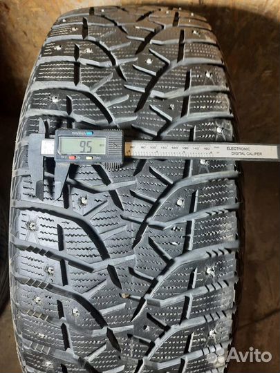 Bridgestone Blizzak Spike-02 265/65 R17