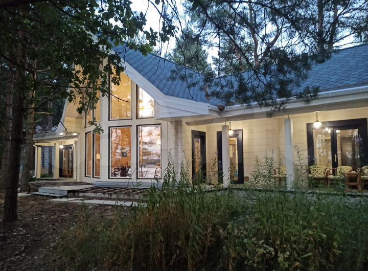 Дом 170 м² на участке 50 сот.